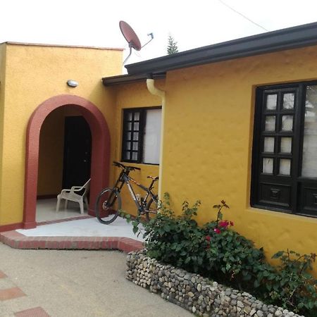 Finca Villa Alegria Chinauta Exterior foto